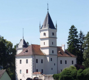 Schloss Rothenhof, Emmersdorf An Der Donau, Österreich, Emmersdorf An Der Donau, Österreich